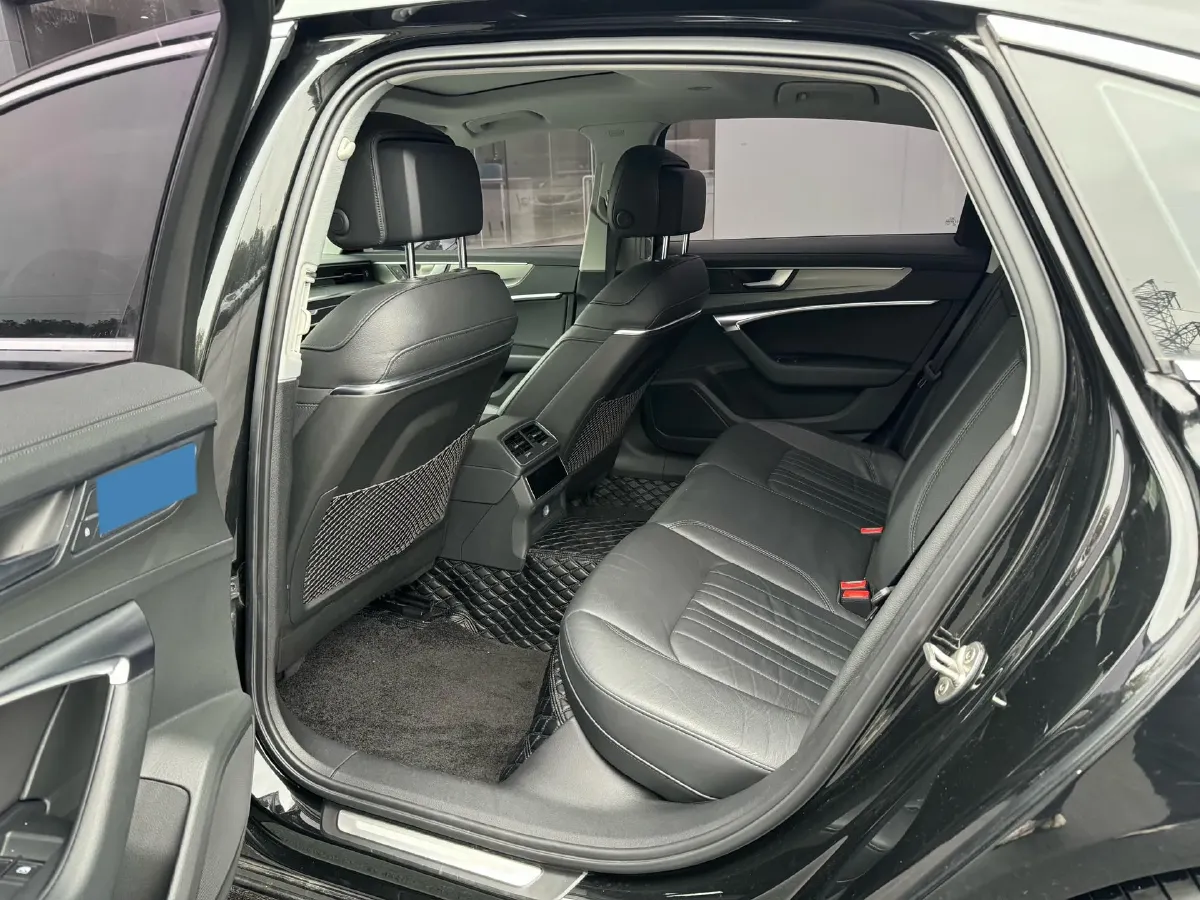 2019 Mercedes-Benz E Class 1.5T 184HP L4 9AT,autocango,china used car exporter,china ev exporter,chinese used car exporter,chinese used ev exporter