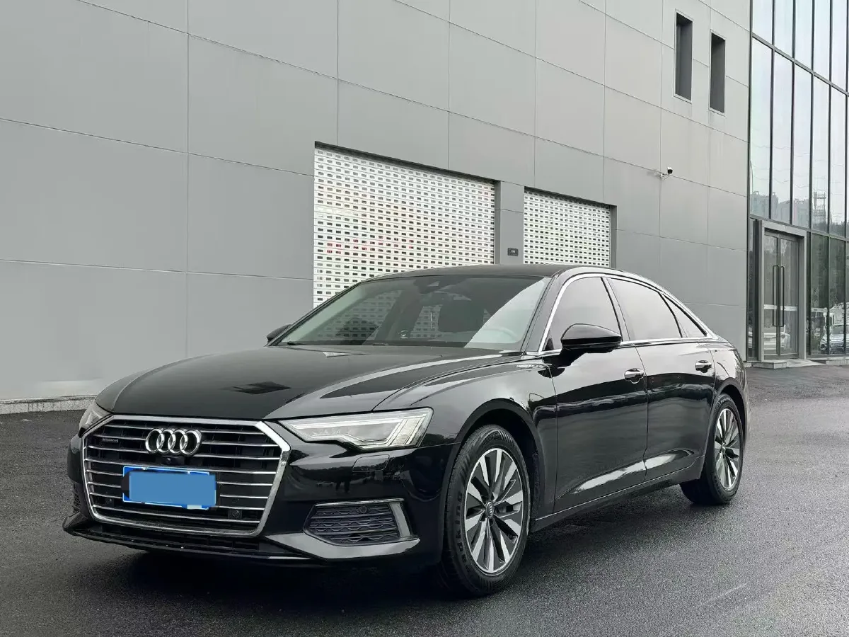 2019 Mercedes-Benz E Class 1.5T 184HP L4 9AT,autocango,china used car exporter,china ev exporter,chinese used car exporter,chinese used ev exporter