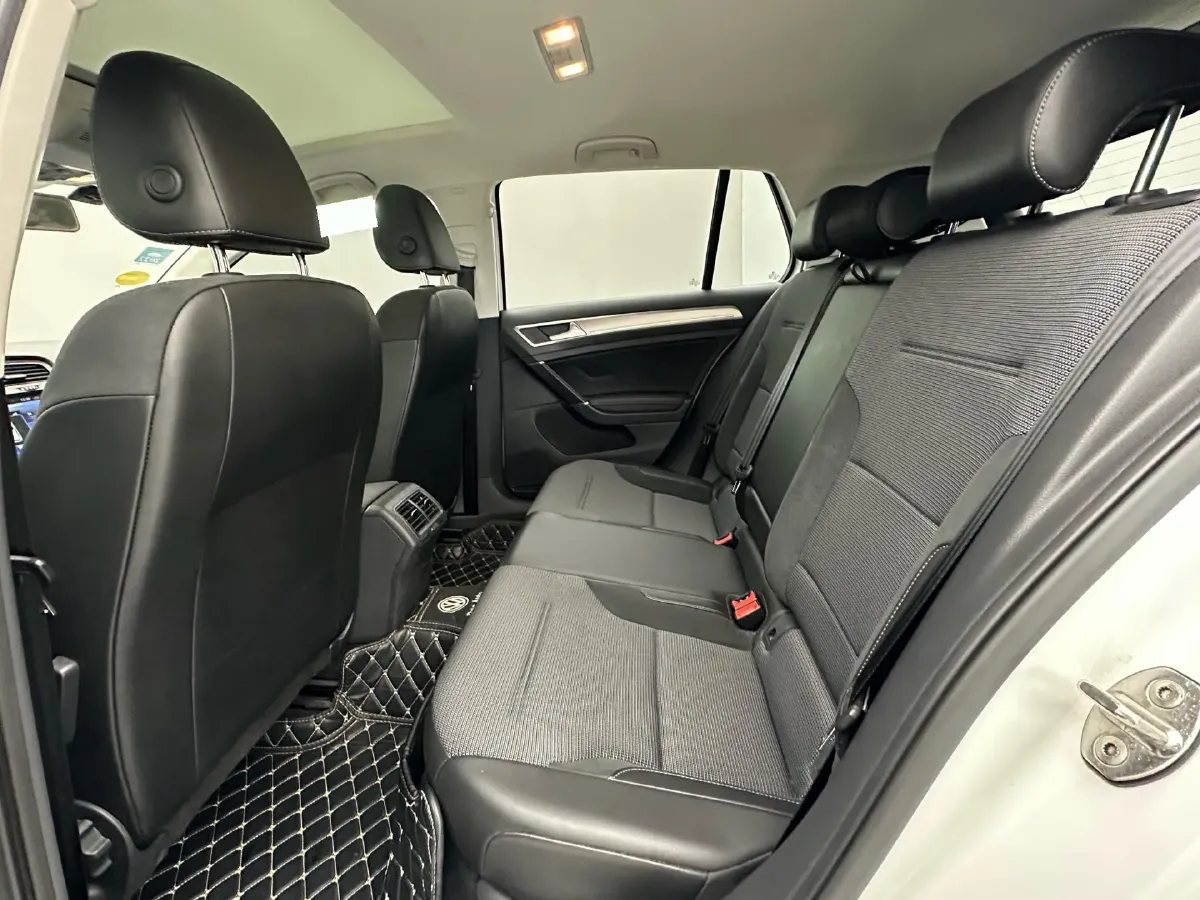 2018 Volkswagen Golf 1.4T 131HP L4 7DCT,autocango,china used car exporter,china ev exporter,chinese used car exporter,chinese used ev exporter