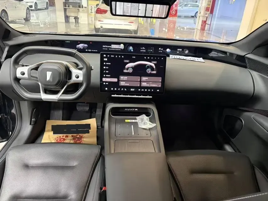 2025 Avatr 12 1.5T 156HP L4 REEV 39.05KWH,autocango,china used car exporter,china ev exporter,chinese used car exporter,chinese used ev exporter