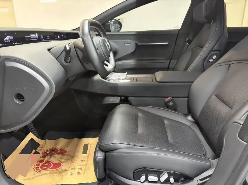 2025 Avatr 12 1.5T 156HP L4 REEV 39.05KWH,autocango,china used car exporter,china ev exporter,chinese used car exporter,chinese used ev exporter