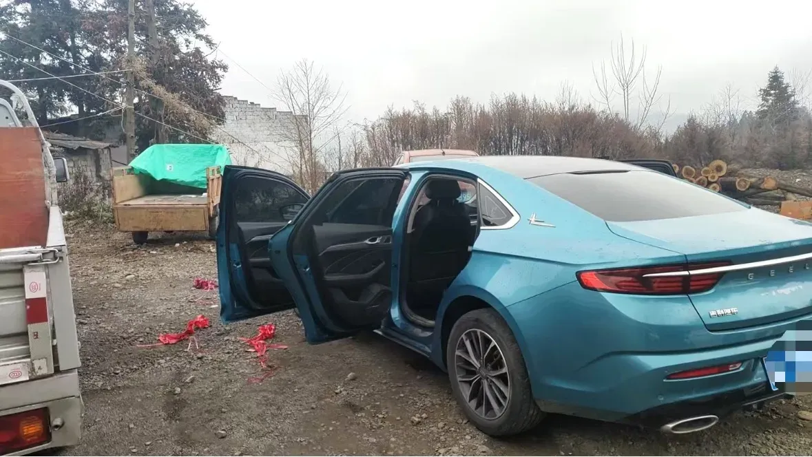 2021 Geely Preface 2.0T 190HP L4 7DCT,autocango,china used car exporter,china ev exporter,chinese used car exporter,chinese used ev exporter