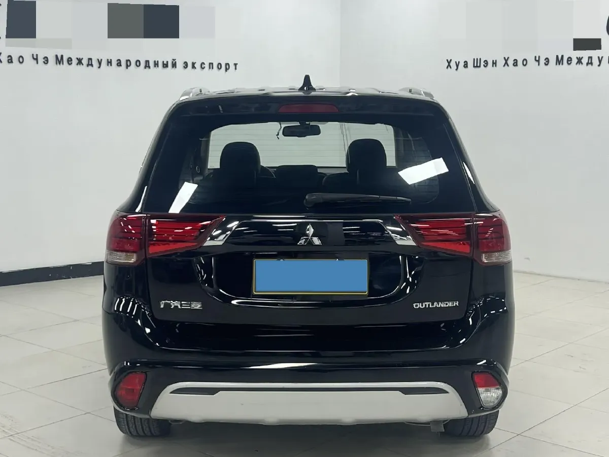 2021 Mitsubishi Outlander 2.0L 166HP L4 CVT,autocango,china used car exporter,china ev exporter,chinese used car exporter,chinese used ev exporter
