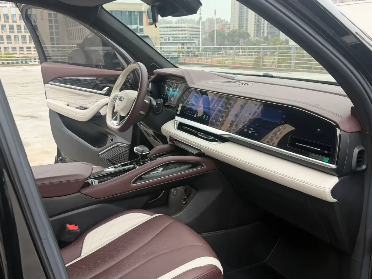 2021 Geely Monjaro 2.0T 218HP L4 7DCT,autocango,china used car exporter,china ev exporter,chinese used car exporter,chinese used ev exporter