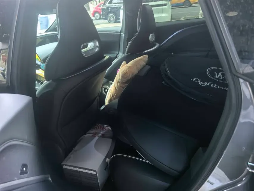 2022 Avatr 11 BEV 90.38KWH,autocango,china used car exporter,china ev exporter,chinese used car exporter,chinese used ev exporter