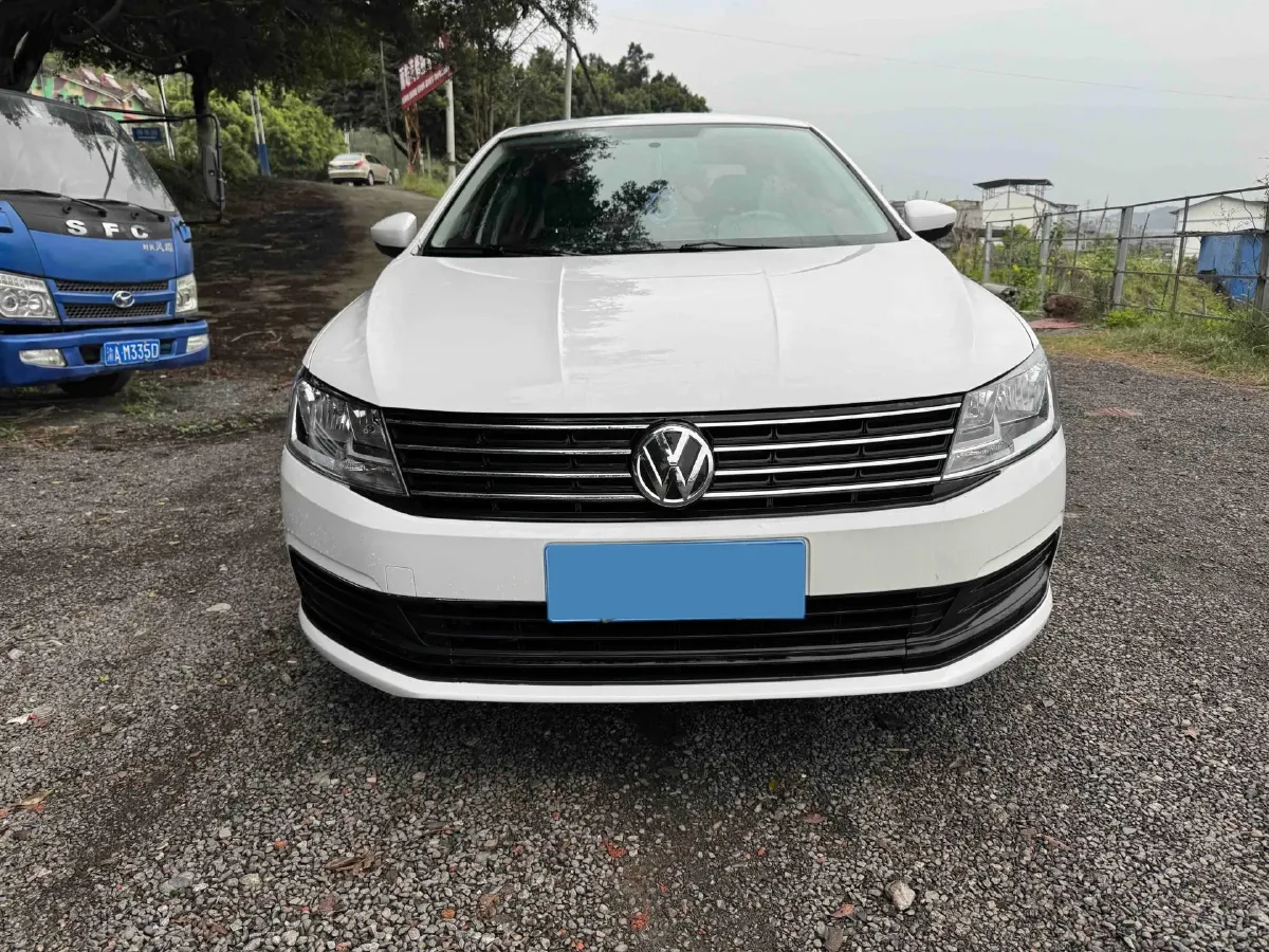 2017 Buick Excelle 1.5L 114HP L4 6AT,autocango,china used car exporter,china ev exporter,chinese used car exporter,chinese used ev exporter