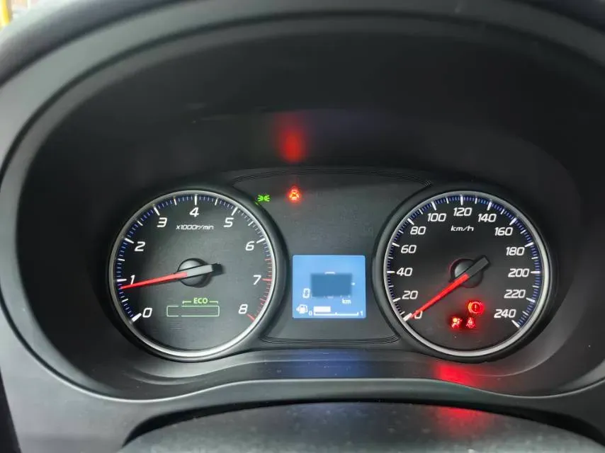 2021 Mitsubishi Outlander 2.0L 166HP L4 CVT,autocango,china used car exporter,china ev exporter,chinese used car exporter,chinese used ev exporter