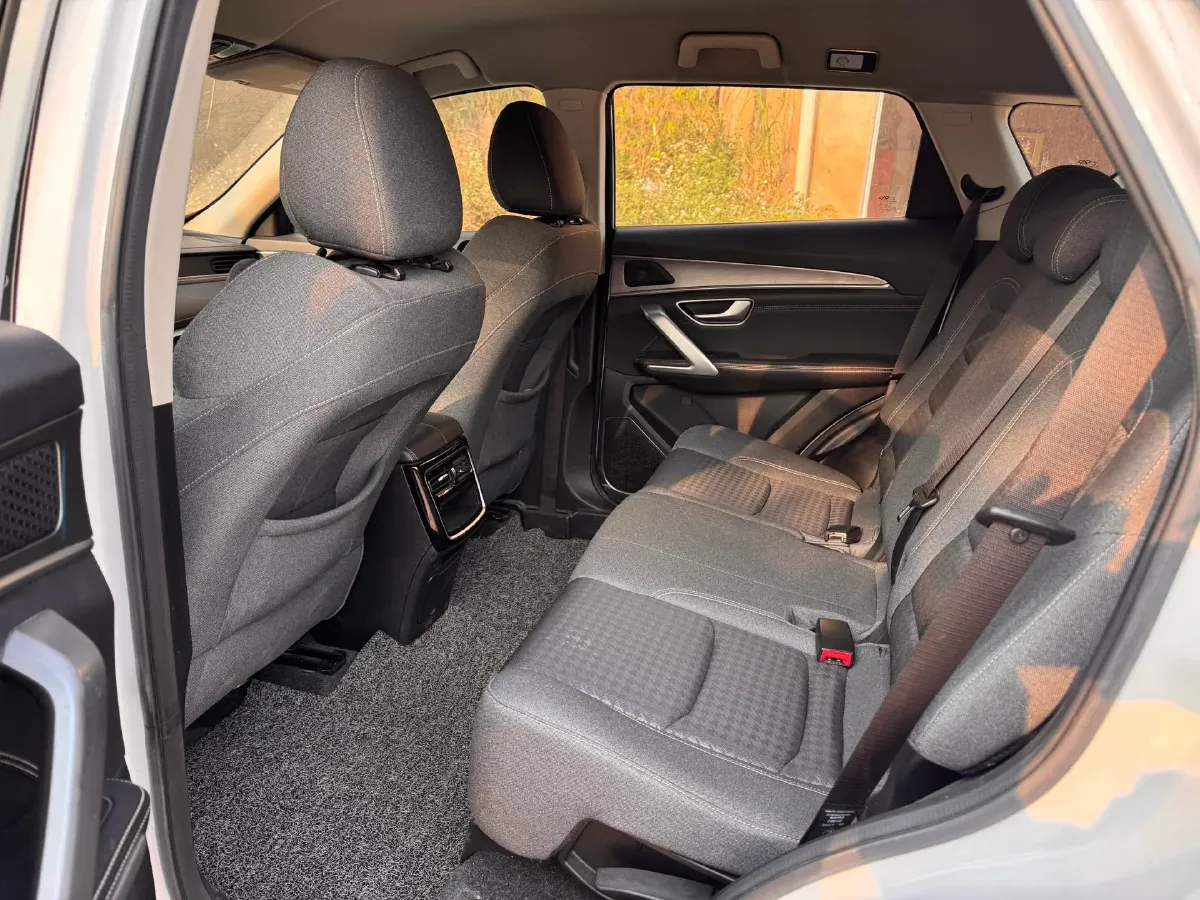 2021 Jetour X70 Plus 1.5T 156HP L4 6MT,autocango,china used car exporter,china ev exporter,chinese used car exporter,chinese used ev exporter