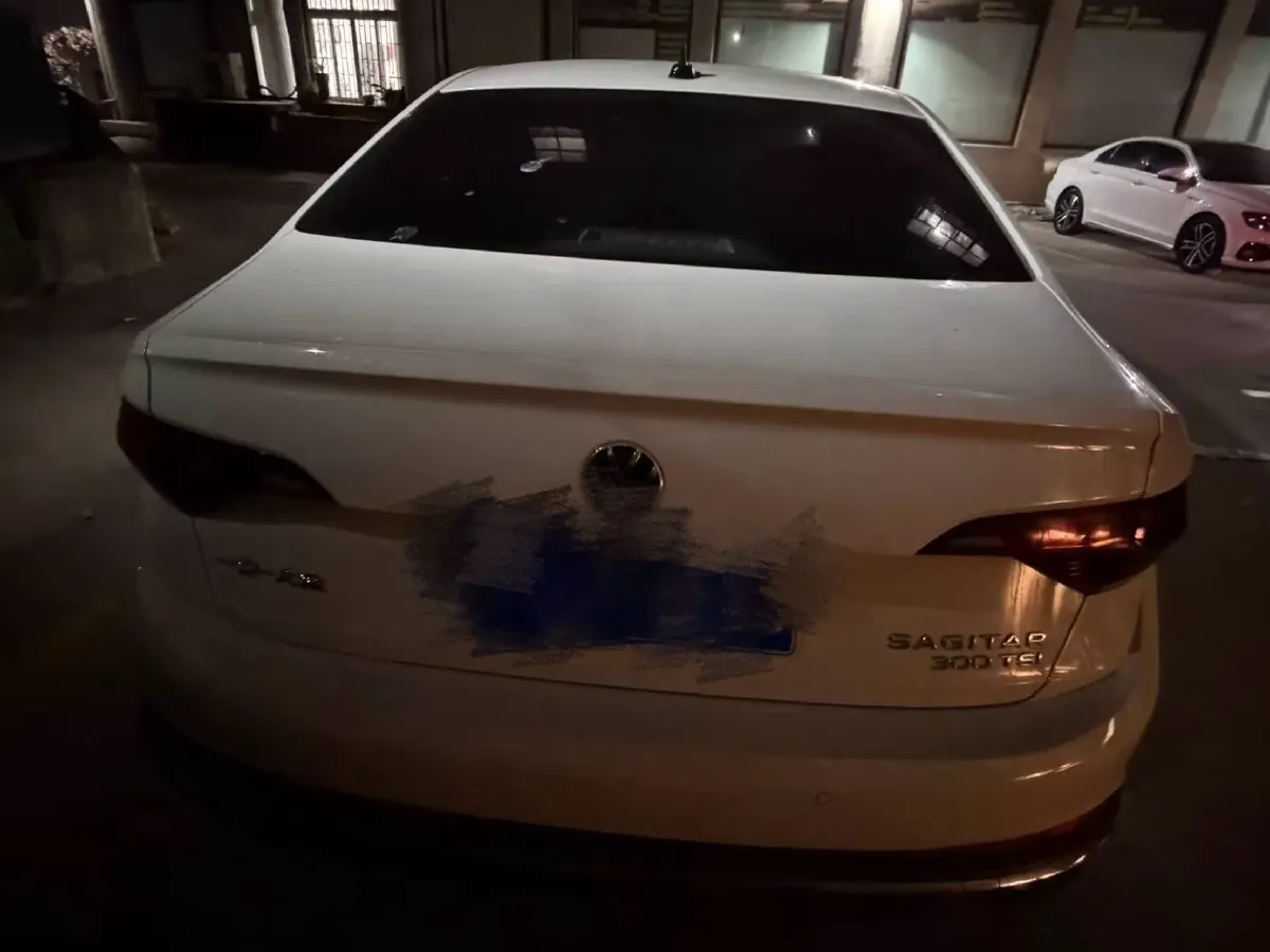 2023 Volkswagen Sagitar 1.5T 160HP L4 7DCT,autocango,china used car exporter,china ev exporter,chinese used car exporter,chinese used ev exporter