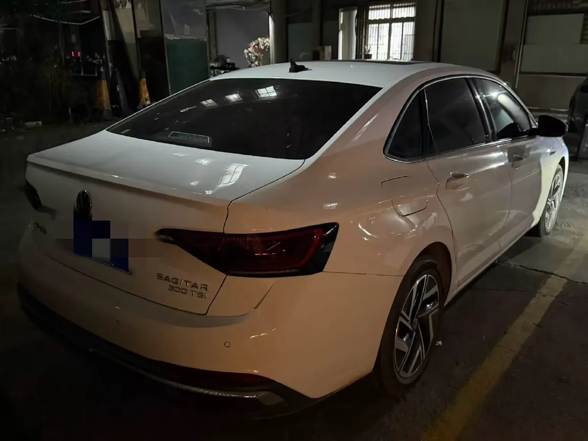 2023 Volkswagen Sagitar 1.5T 160HP L4 7DCT,autocango,china used car exporter,china ev exporter,chinese used car exporter,chinese used ev exporter