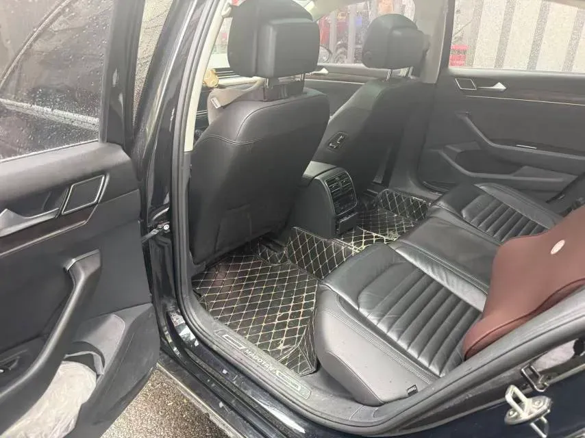 2018 Volkswagen Magotan 1.8T 180HP L4 7DCT,autocango,china used car exporter,china ev exporter,chinese used car exporter,chinese used ev exporter