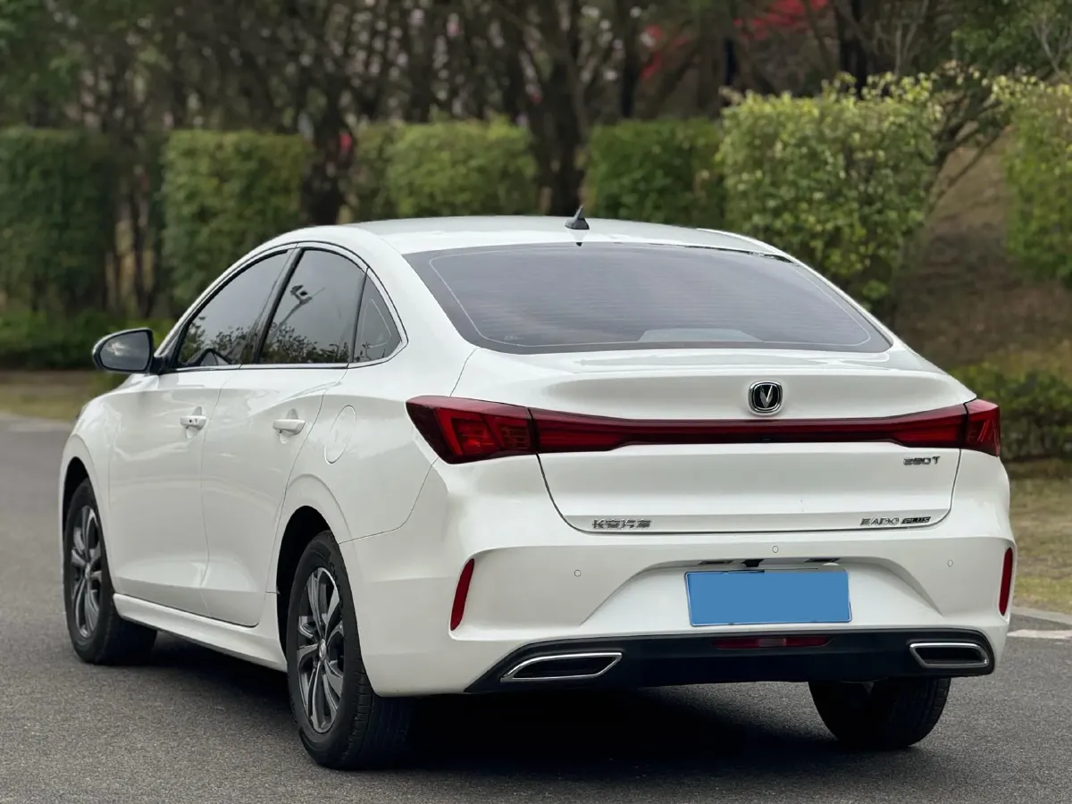 2024 ChangAn Eado 1.4T 160HP L4 7DCT,autocango,china used car exporter,china ev exporter,chinese used car exporter,chinese used ev exporter