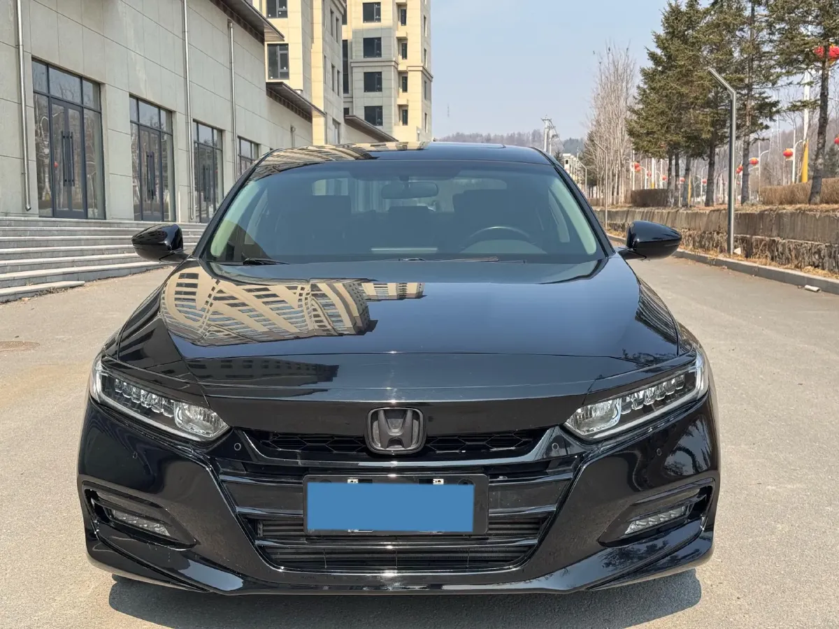 2018 Honda Accord 1.5T 194HP L4 CVT,autocango,china used car exporter,china ev exporter,chinese used car exporter,chinese used ev exporter