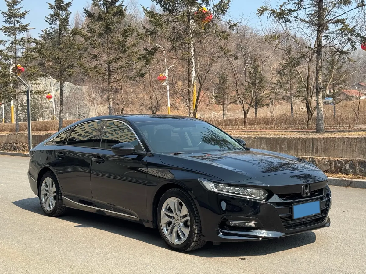 2018 Honda Accord 1.5T 194HP L4 CVT,autocango,china used car exporter,china ev exporter,chinese used car exporter,chinese used ev exporter