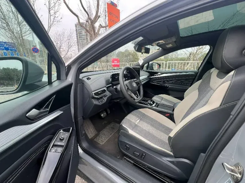 2024 Volkswagen ID.4 Crozz BEV 55.7KWH,autocango,china used car exporter,china ev exporter,chinese used car exporter,chinese used ev exporter