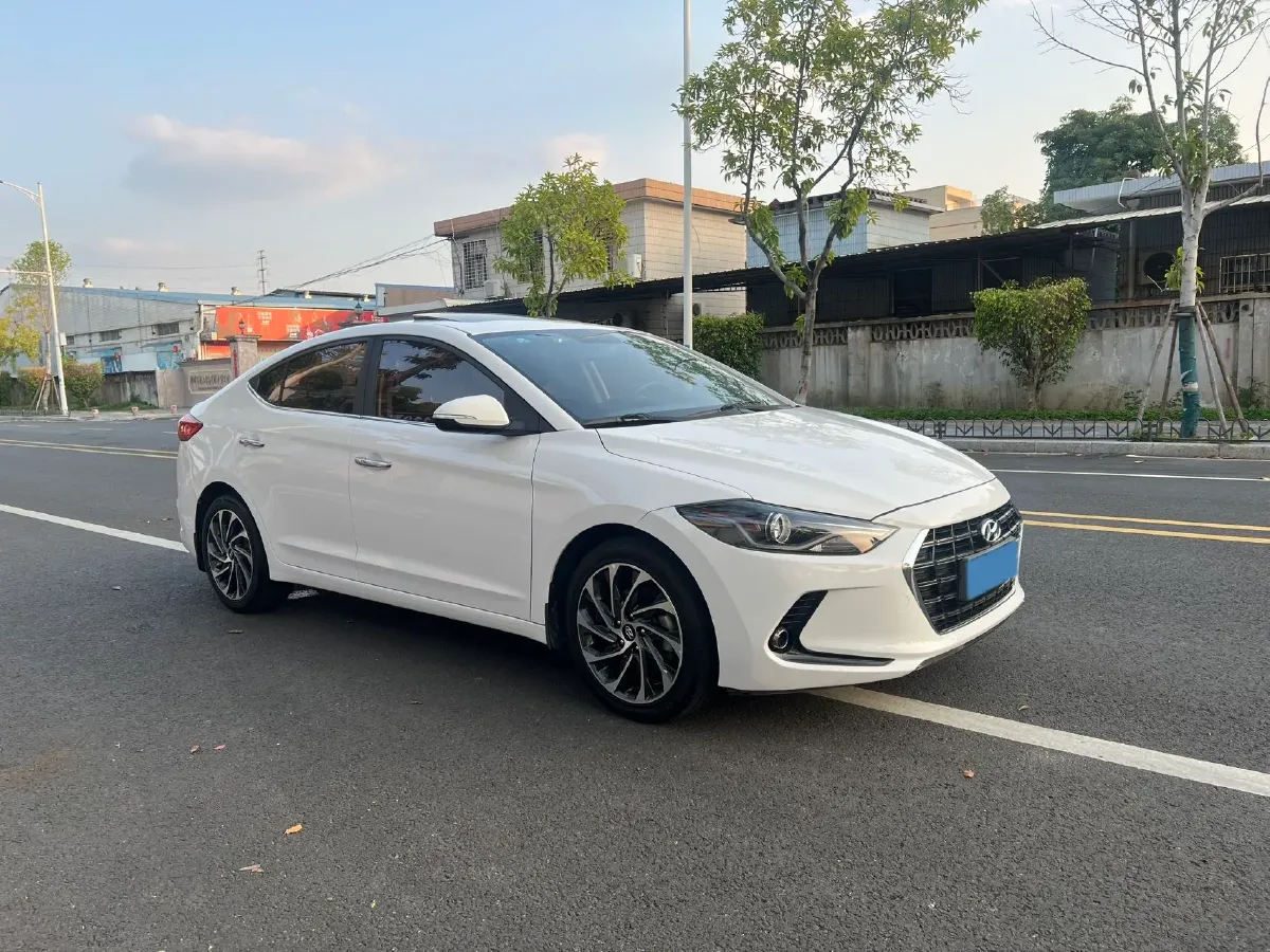 2019 Hyundai Elantra 1.5L 115HP L4 CVT,autocango,china used car exporter,china ev exporter,chinese used car exporter,chinese used ev exporter
