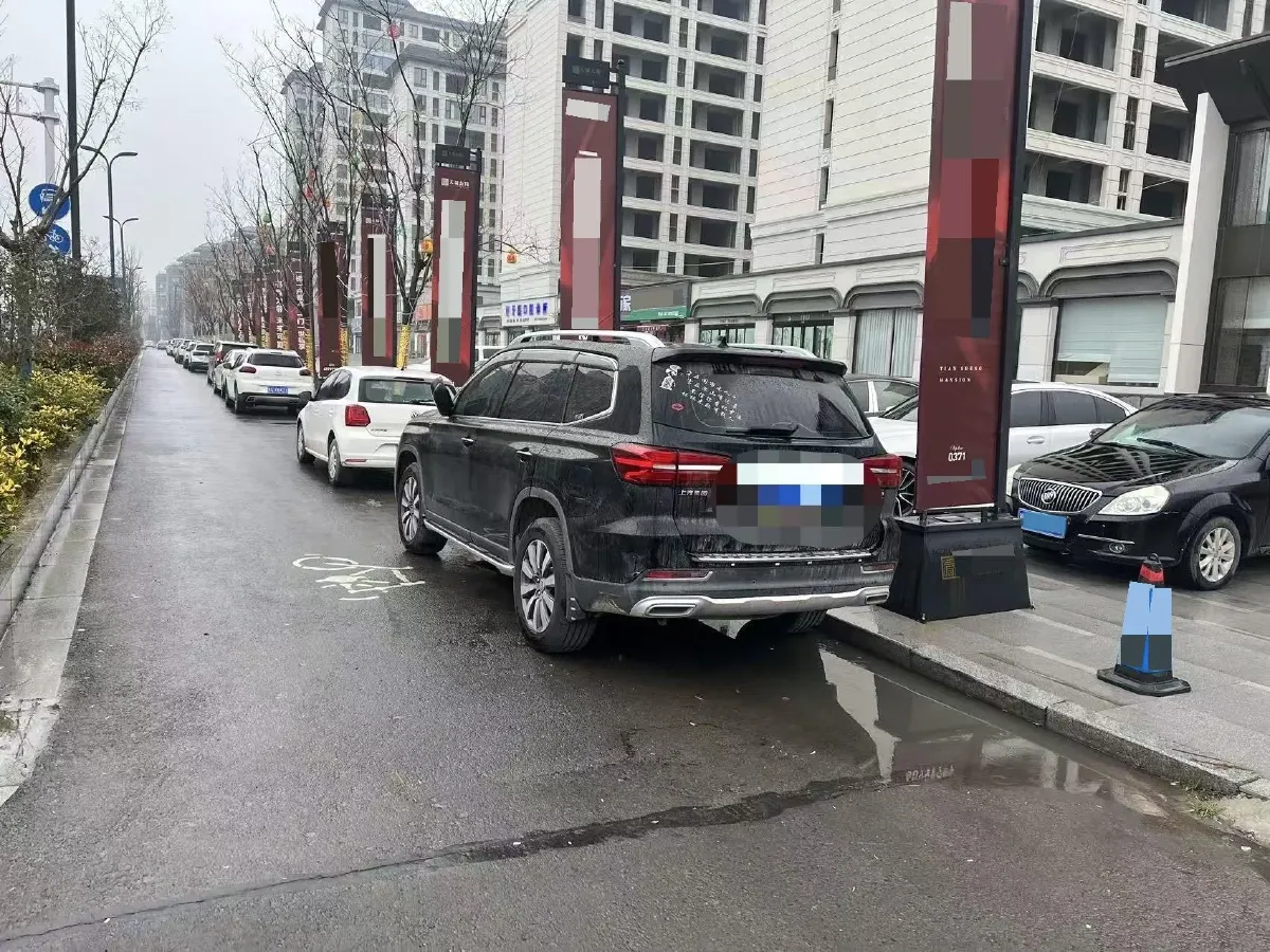 2018 Roewe RX5 2.0T 220HP L4 6DCT,autocango,china used car exporter,china ev exporter,chinese used car exporter,chinese used ev exporter