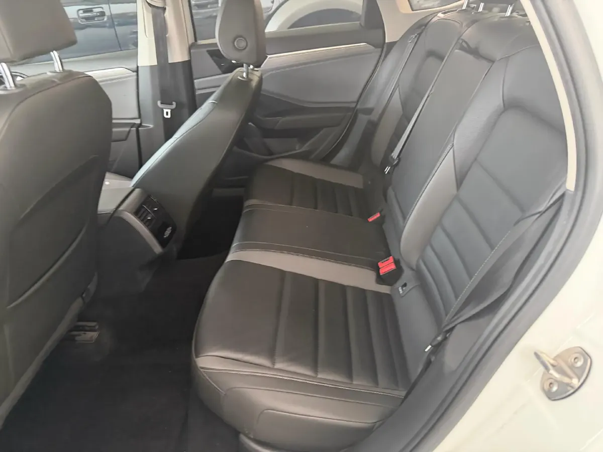 2021 Volkswagen Sagitar 1.4T 150HP L4 7DCT,autocango,china used car exporter,china ev exporter,chinese used car exporter,chinese used ev exporter