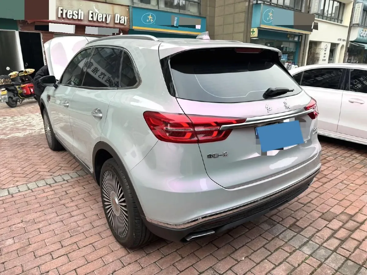 2022 HongQi HS5 2.0T 224HP L4 6AT,autocango,china used car exporter,china ev exporter,chinese used car exporter,chinese used ev exporter