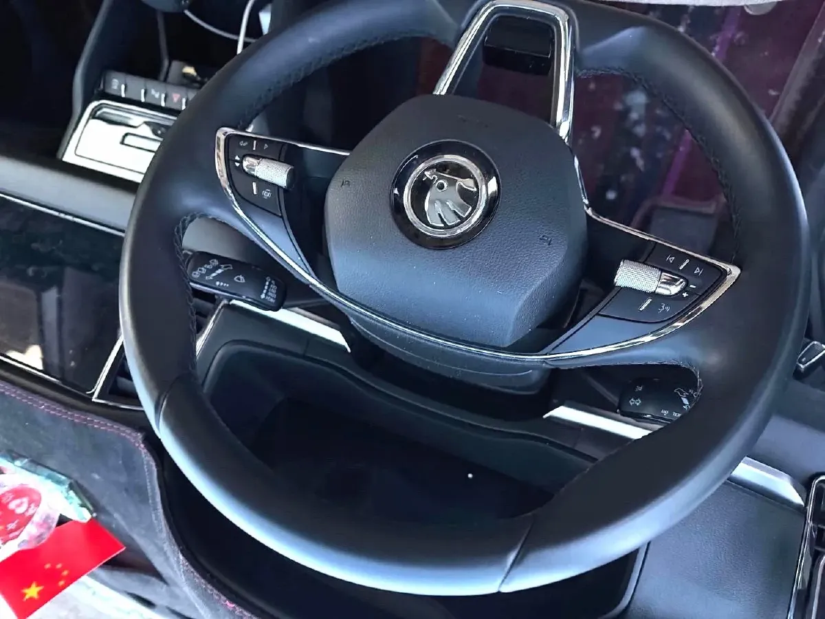 2025 Skoda Karoq 1.4T 150HP L4 7DCT,autocango,china used car exporter,china ev exporter,chinese used car exporter,chinese used ev exporter