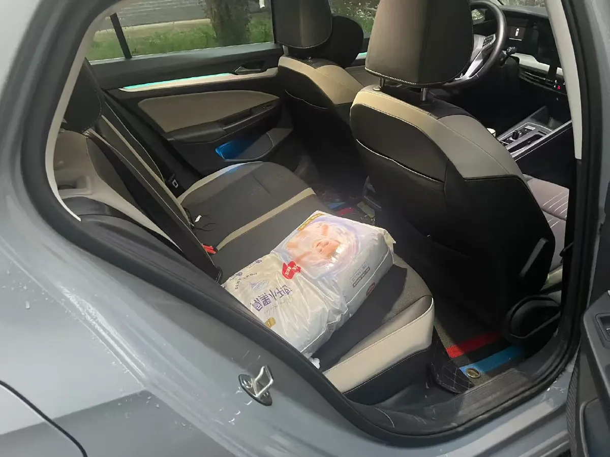 2021 Volkswagen Golf 1.4T 150HP L4 7DCT,autocango,china used car exporter,china ev exporter,chinese used car exporter,chinese used ev exporter