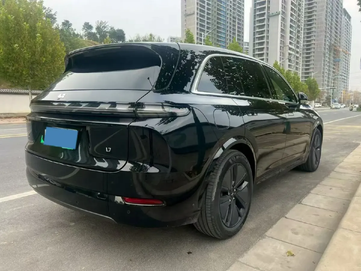 2024 Li L6 Range Extended 154HP L4 REEV 36.8KWH,autocango,china used car exporter,china ev exporter,chinese used car exporter,chinese used ev exporter