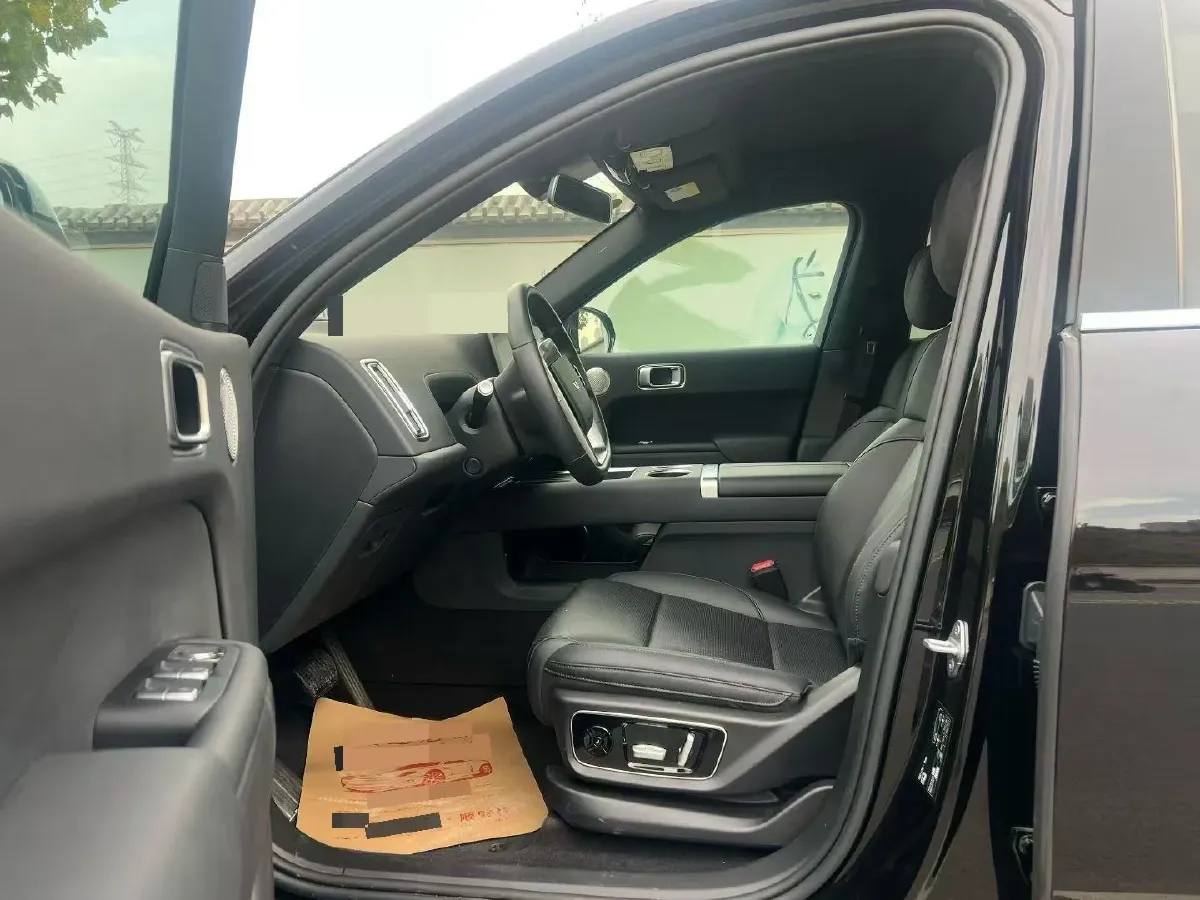 2024 Li L6 Range Extended 154HP L4 REEV 36.8KWH,autocango,china used car exporter,china ev exporter,chinese used car exporter,chinese used ev exporter