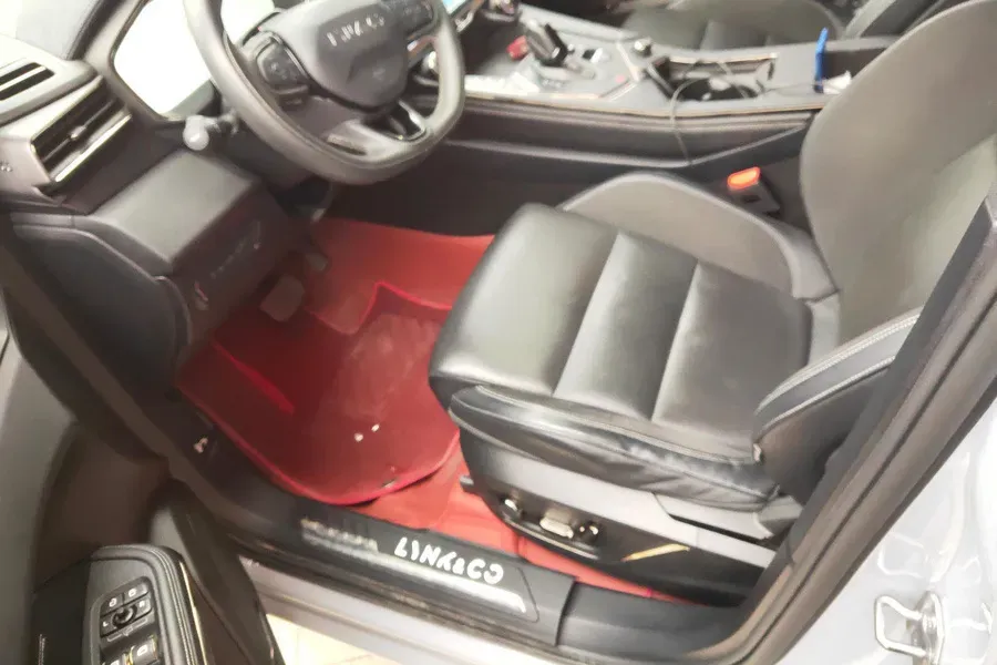 2022 Isuzu Mu-X 2.0T 220HP L4 8AT,autocango,china used car exporter,china ev exporter,chinese used car exporter,chinese used ev exporter