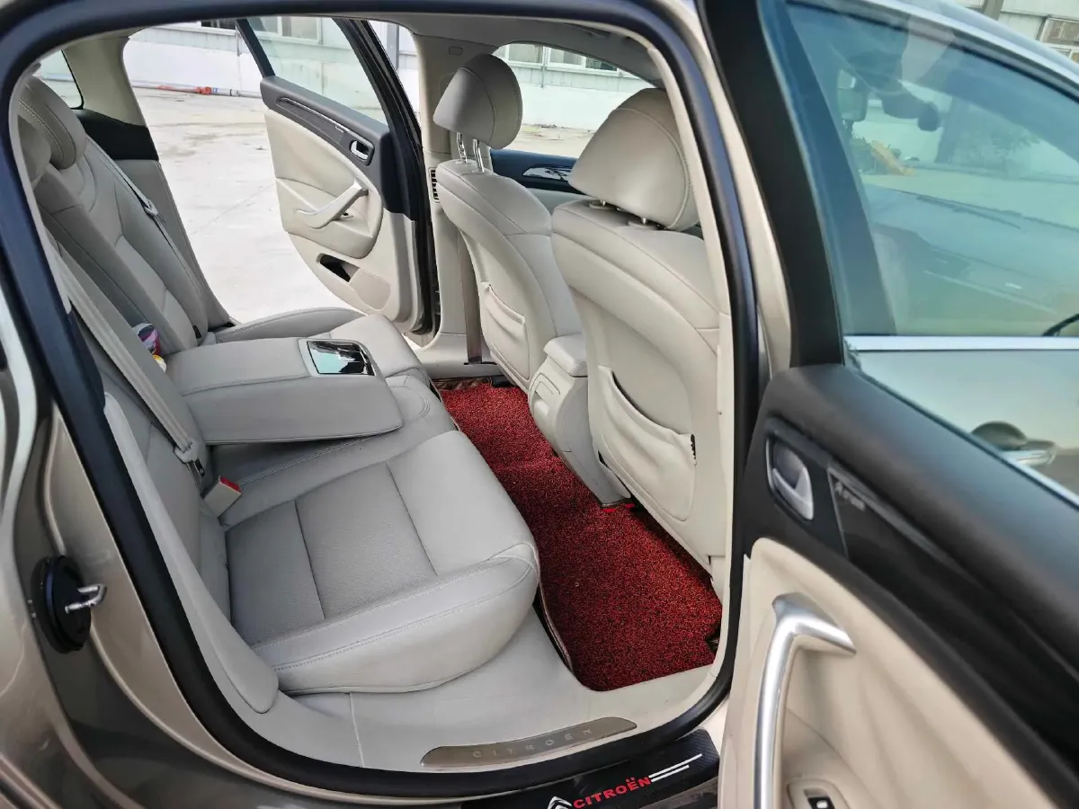 2014 Citroen C5 2.3L 171HP L4 6AT,autocango,china used car exporter,china ev exporter,chinese used car exporter,chinese used ev exporter