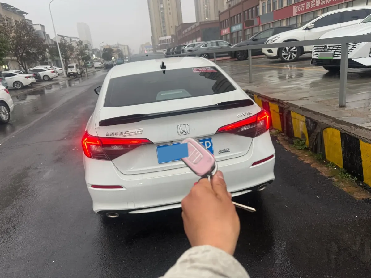 2022 Honda Civic 1.5T 182HP L4 CVT,autocango,china used car exporter,china ev exporter,chinese used car exporter,chinese used ev exporter