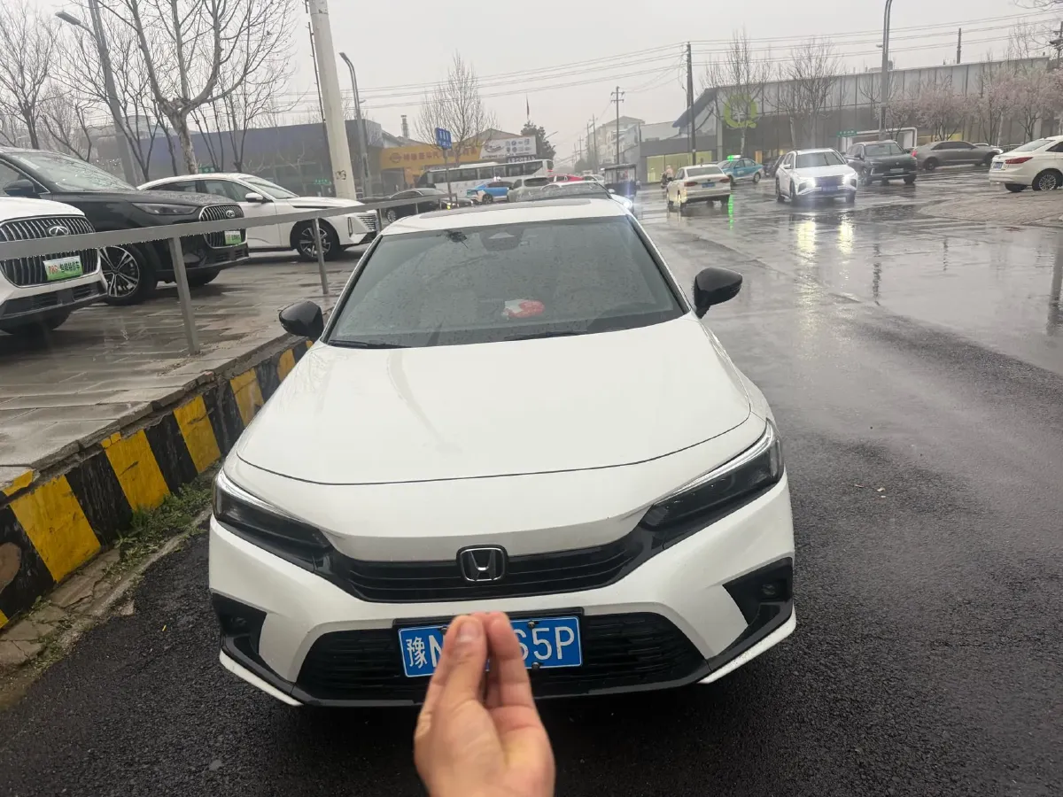 2022 Honda Civic 1.5T 182HP L4 CVT,autocango,china used car exporter,china ev exporter,chinese used car exporter,chinese used ev exporter