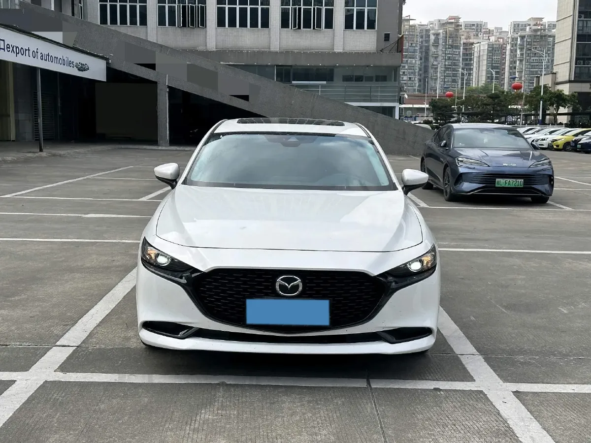 2022 Mazda 3 Axela 2.0L 158HP L4 6AT,autocango,china used car exporter,china ev exporter,chinese used car exporter,chinese used ev exporter