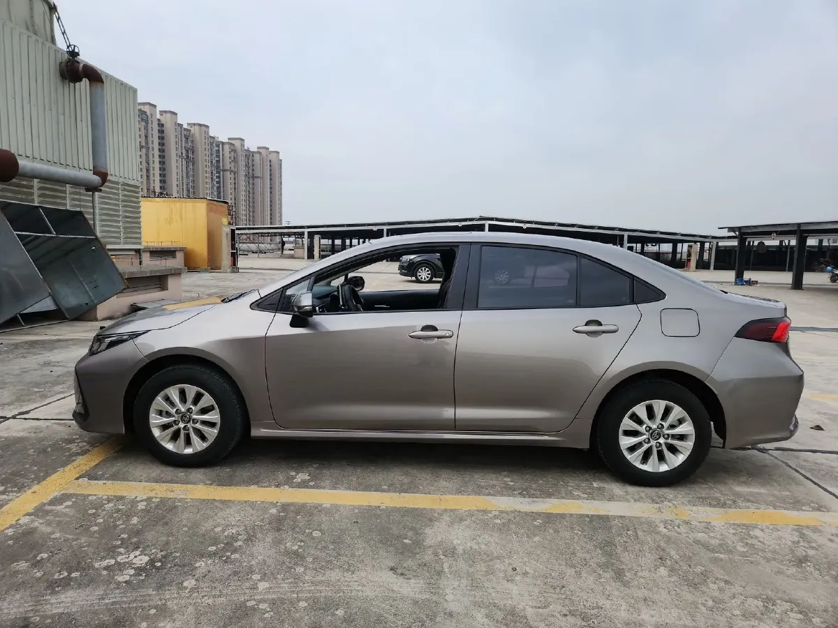 2021 Toyota Corolla 1.2T 116HP L4 CVT,autocango,china used car exporter,china ev exporter,chinese used car exporter,chinese used ev exporter