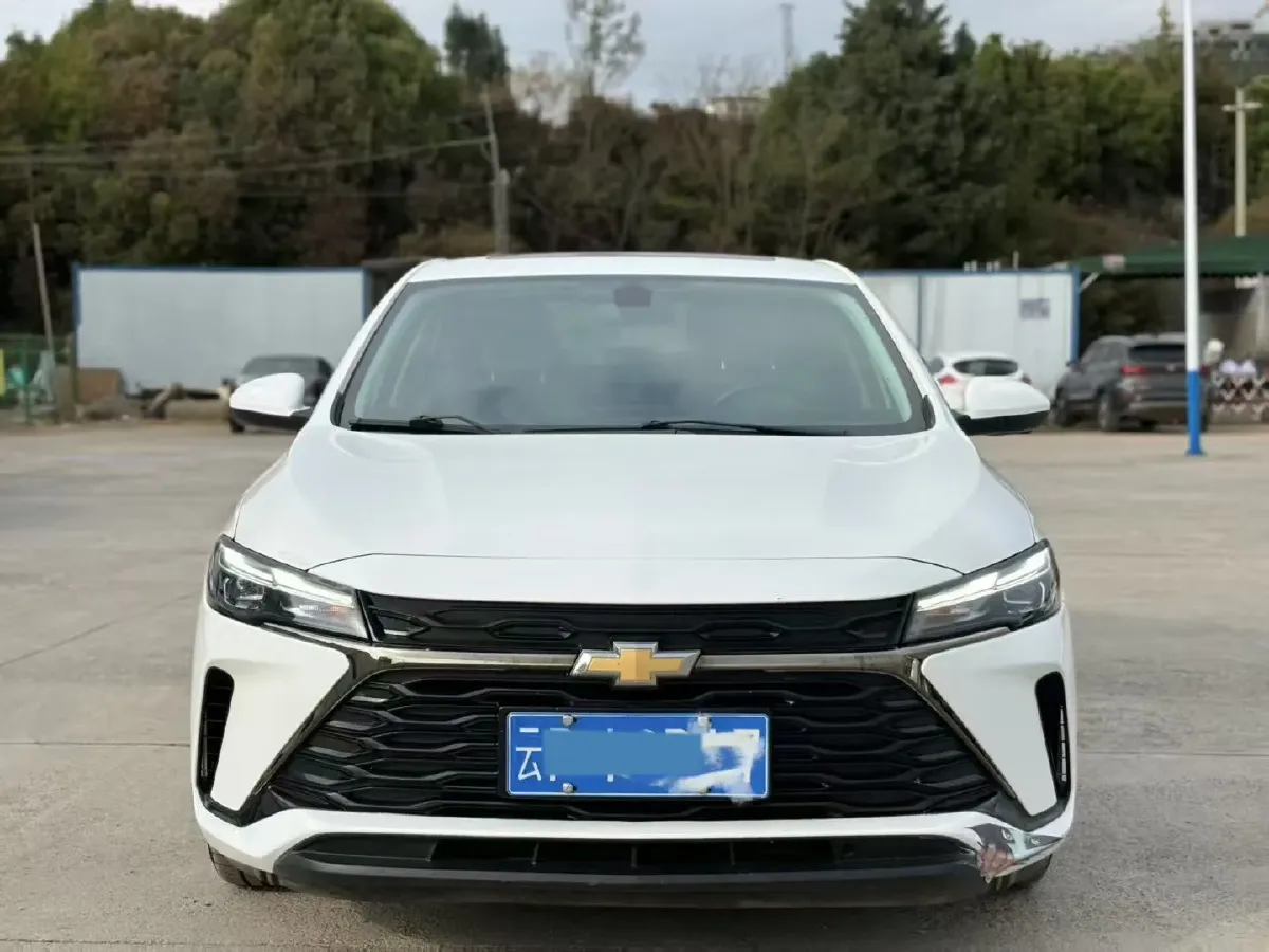 2023 Chevrolet Monza 1.5L 113HP L4 6DCT,autocango,china used car exporter,china ev exporter,chinese used car exporter,chinese used ev exporter