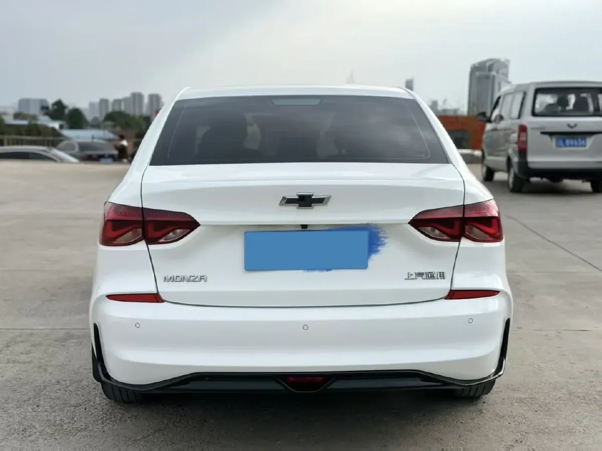 2023 Chevrolet Monza 1.5L 113HP L4 6DCT,autocango,china used car exporter,china ev exporter,chinese used car exporter,chinese used ev exporter