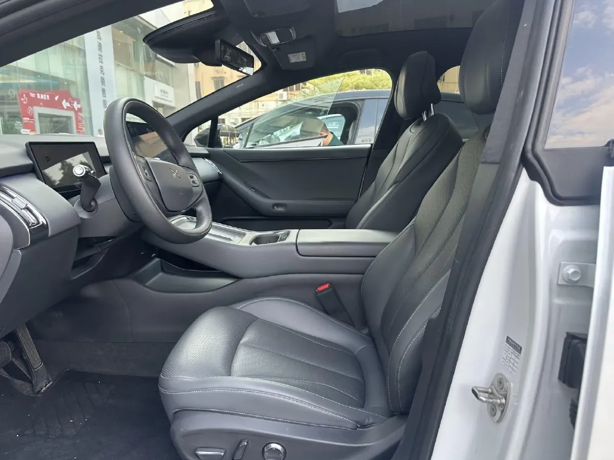 2024 Xpeng P7+ BEV 60.7KWH,autocango,china used car exporter,china ev exporter,chinese used car exporter,chinese used ev exporter