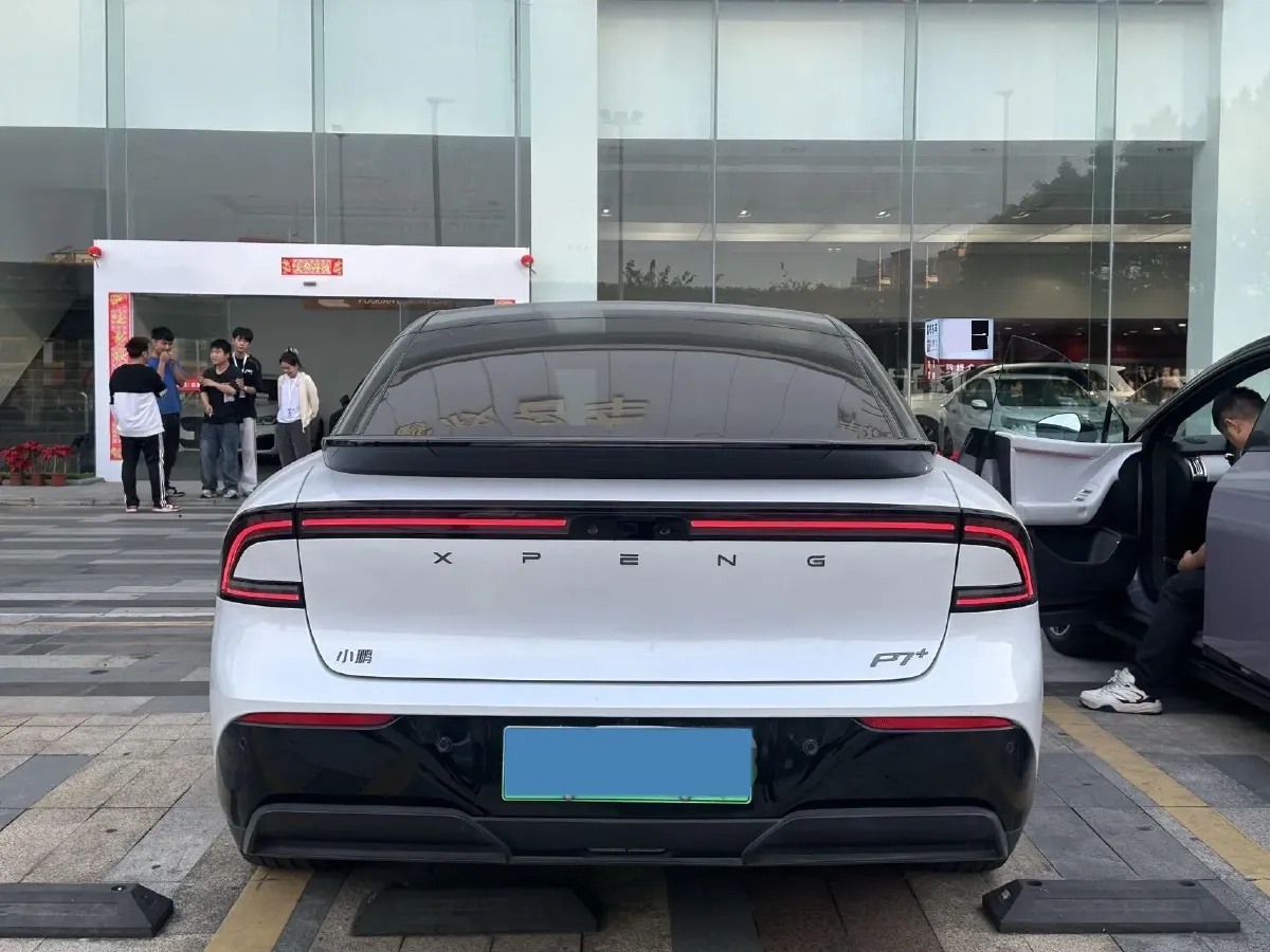 2024 Xpeng P7+ BEV 60.7KWH,autocango,china used car exporter,china ev exporter,chinese used car exporter,chinese used ev exporter