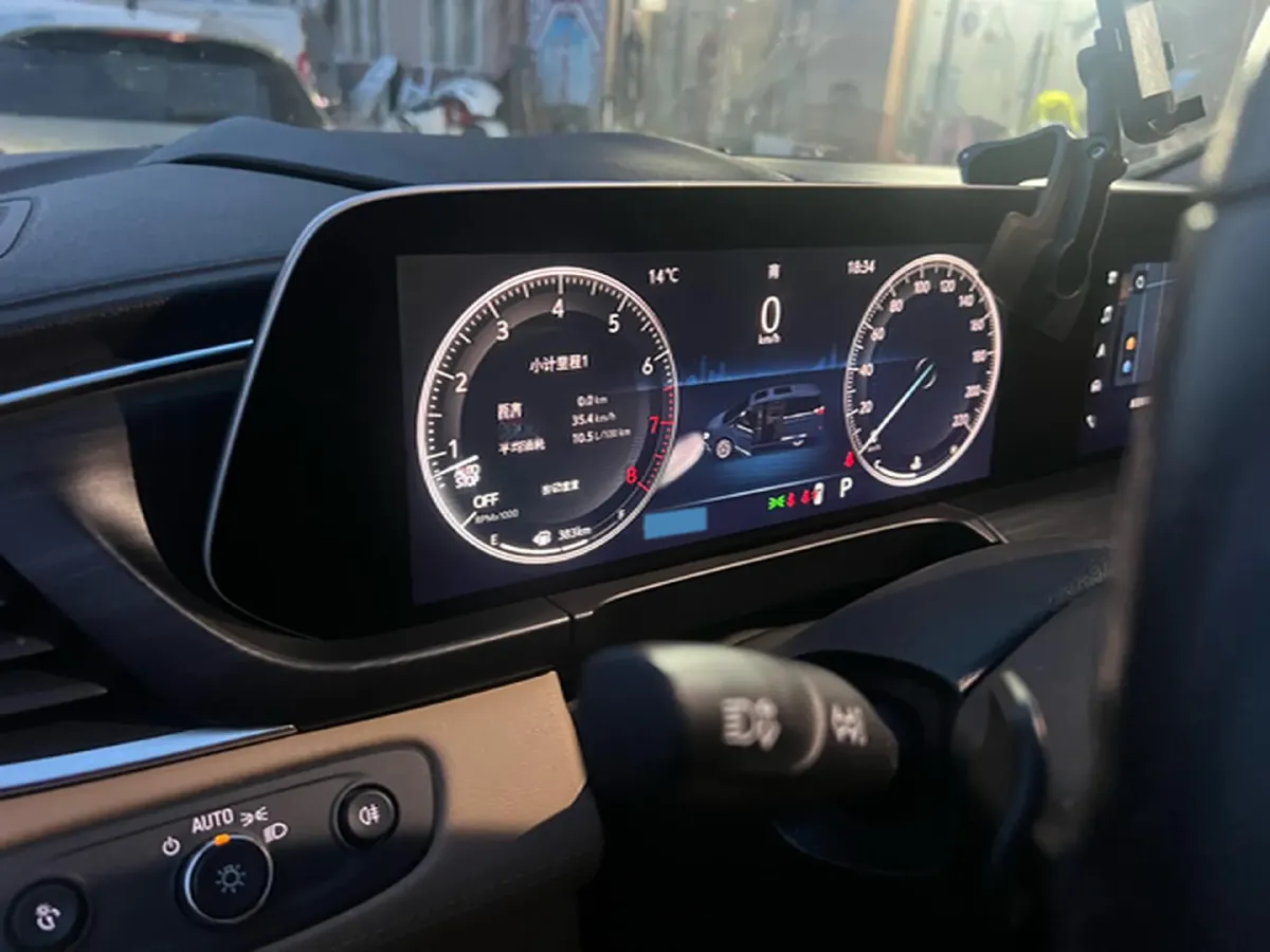 2021 Buick GL8 2.0T 237HP L4 9AT,autocango,china used car exporter,china ev exporter,chinese used car exporter,chinese used ev exporter