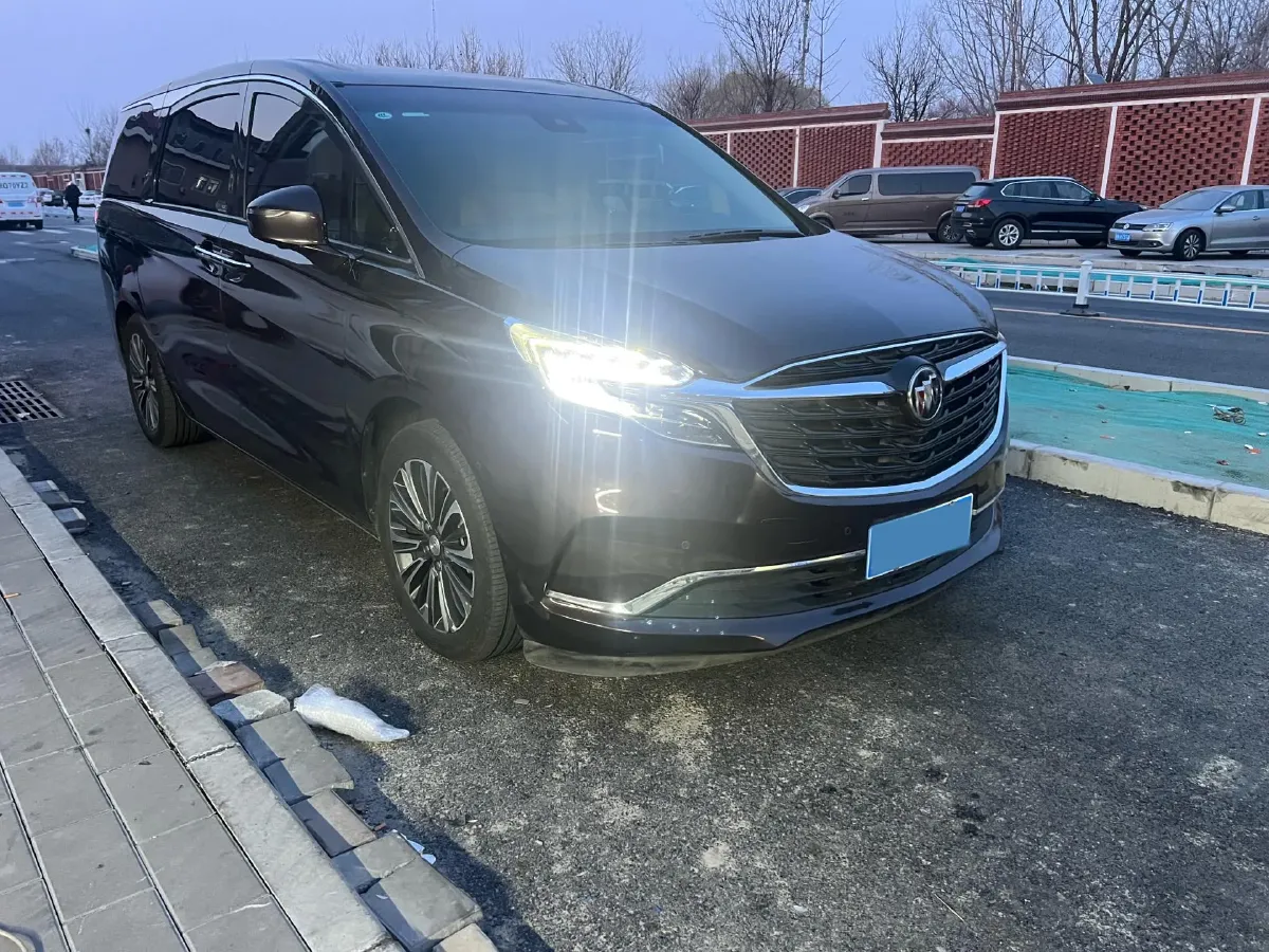 2021 Buick GL8 2.0T 237HP L4 9AT,autocango,china used car exporter,china ev exporter,chinese used car exporter,chinese used ev exporter