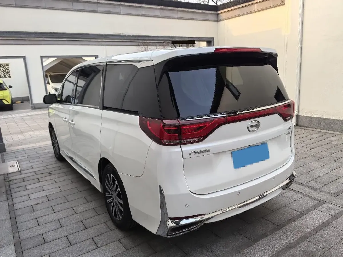 2021 GAC Trumpchi M8 2.0T 252HP L4 8AT,autocango,china used car exporter,china ev exporter,chinese used car exporter,chinese used ev exporter