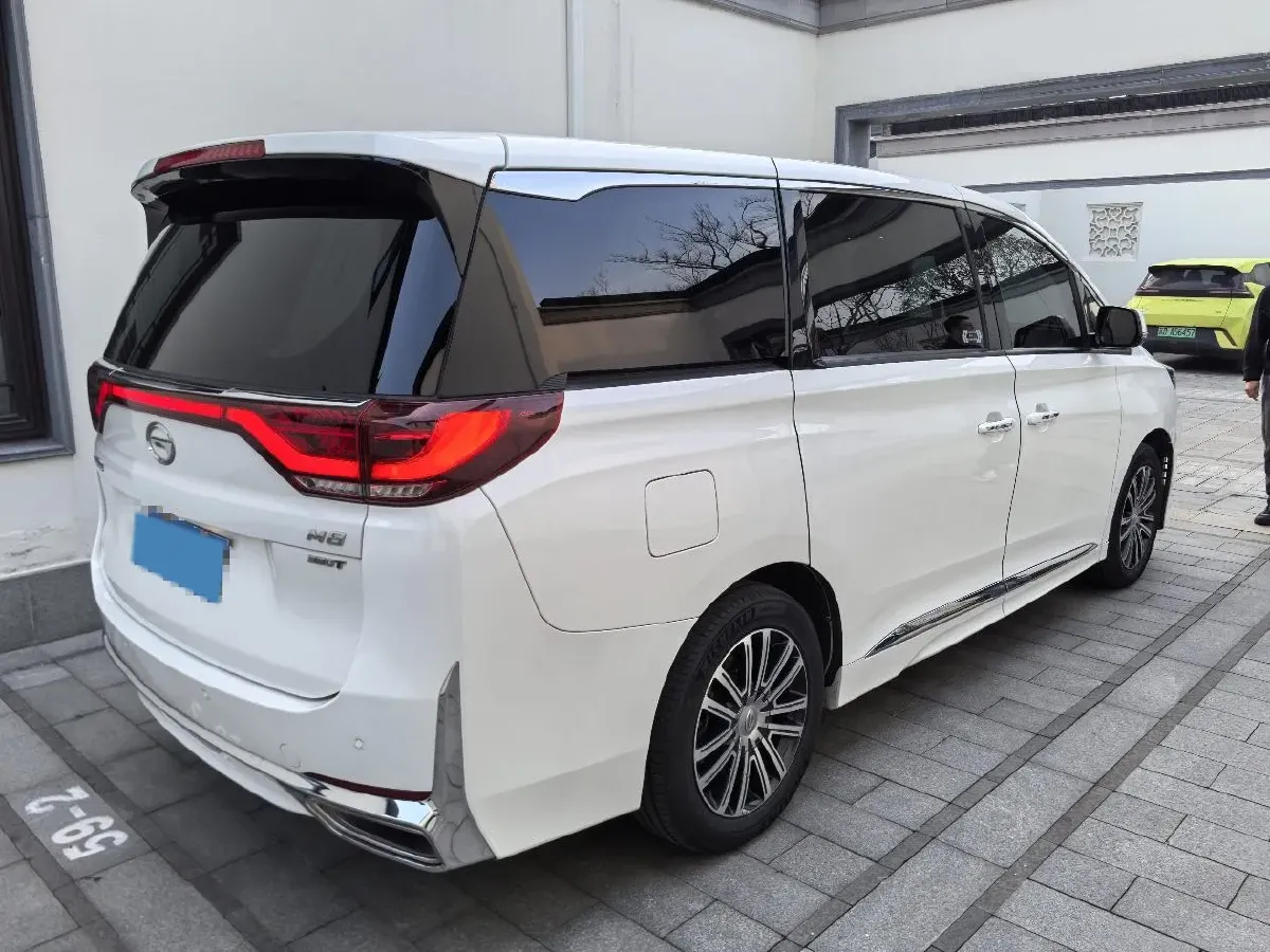 2021 GAC Trumpchi M8 2.0T 252HP L4 8AT,autocango,china used car exporter,china ev exporter,chinese used car exporter,chinese used ev exporter
