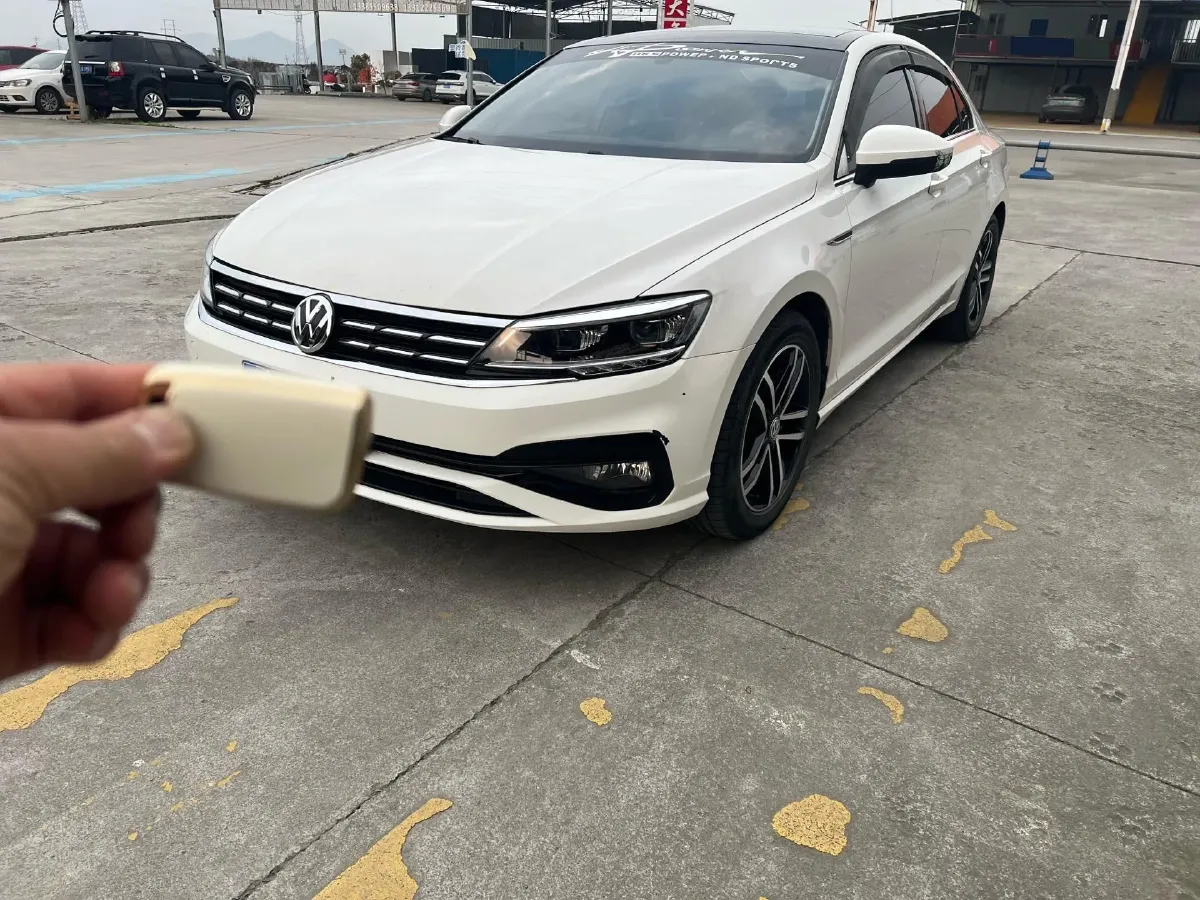 2021 Volkswagen Lamando 1.4T 150HP L4 7DCT,autocango,china used car exporter,china ev exporter,chinese used car exporter,chinese used ev exporter