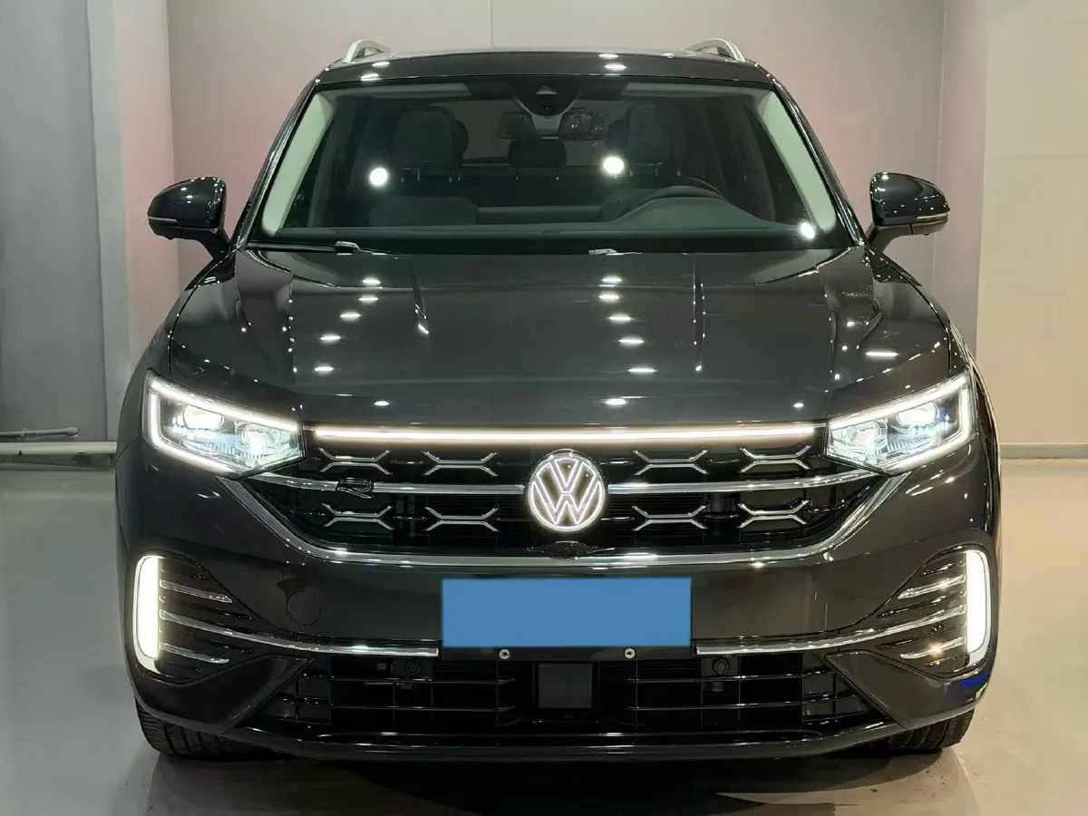 2023 Volkswagen Tayron 2.0T 220HP L4 7DCT,autocango,china used car exporter,china ev exporter,chinese used car exporter,chinese used ev exporter