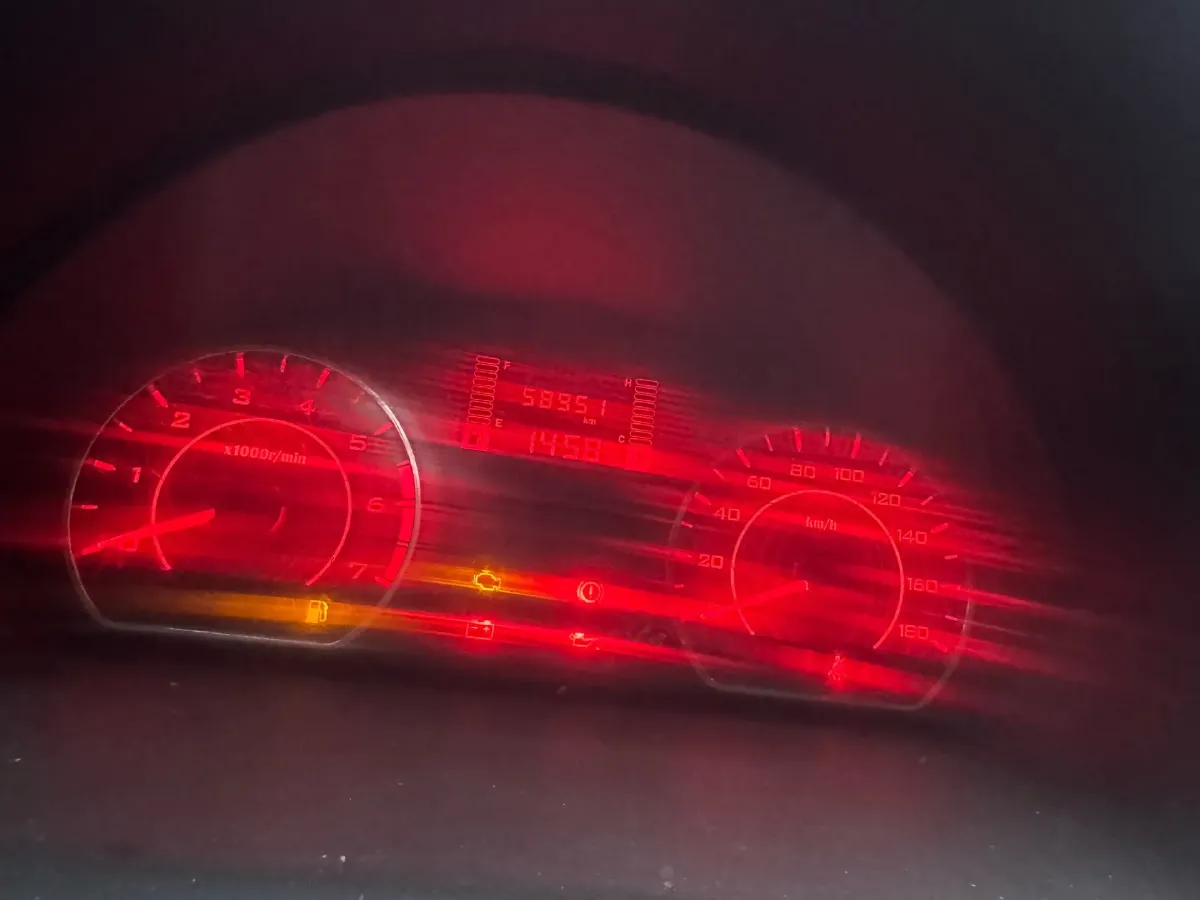 2022 WuLing RongGuang S 1.2L 76HP L4 5MT,autocango,china used car exporter,china ev exporter,chinese used car exporter,chinese used ev exporter