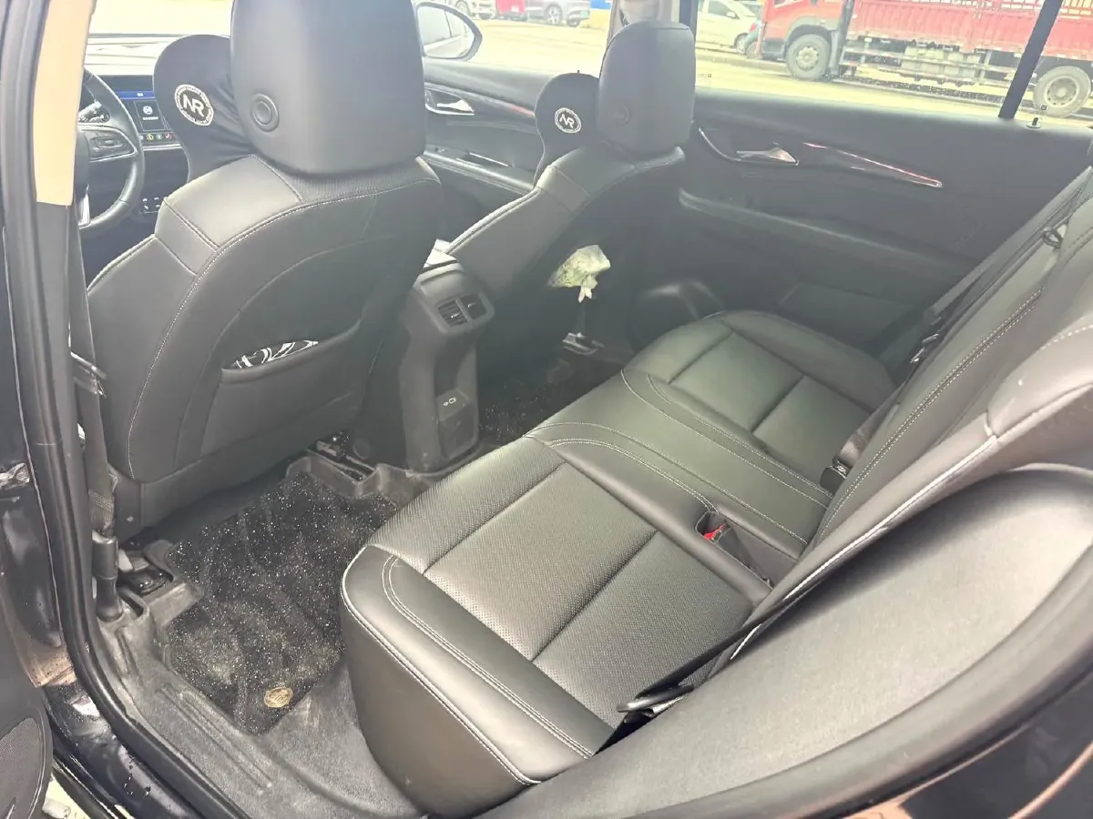 2023 Buick EnvisionPlus 2.0T 237HP L4 9AT,autocango,china used car exporter,china ev exporter,chinese used car exporter,chinese used ev exporter