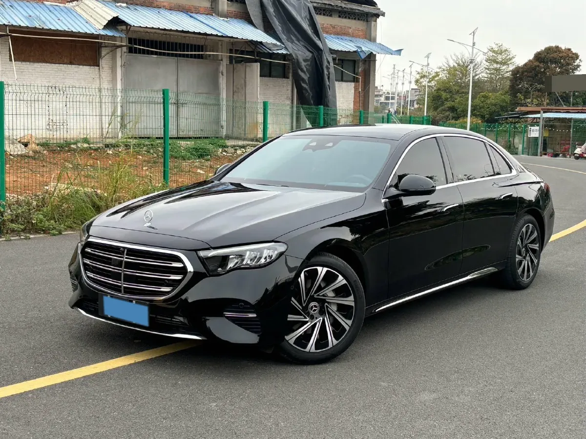 2024 Mercedes-Benz E Class 2.0T 258HP L4 9AT,autocango,china used car exporter,china ev exporter,chinese used car exporter,chinese used ev exporter