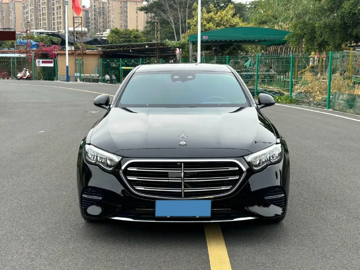 2024 Mercedes-Benz E Class 2.0T 258HP L4 9AT,autocango,china used car exporter,china ev exporter,chinese used car exporter,chinese used ev exporter