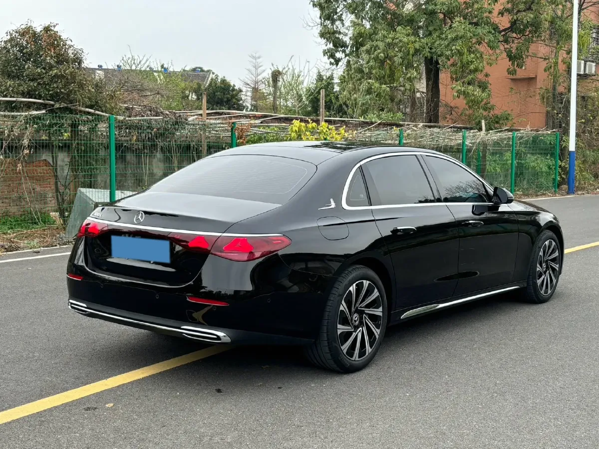 2024 Mercedes-Benz E Class 2.0T 258HP L4 9AT,autocango,china used car exporter,china ev exporter,chinese used car exporter,chinese used ev exporter