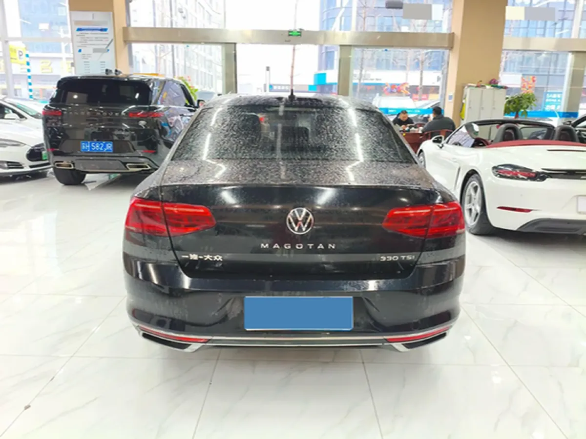 2020 Volkswagen Magotan 2.0T 186HP L4 7DCT,autocango,china used car exporter,china ev exporter,chinese used car exporter,chinese used ev exporter