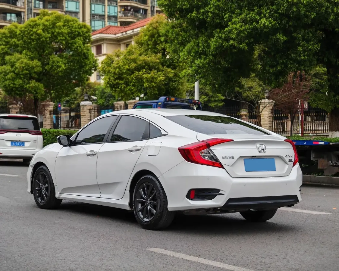 2019 Honda Civic 1.5T 177HP L4 CVT,autocango,china used car exporter,china ev exporter,chinese used car exporter,chinese used ev exporter